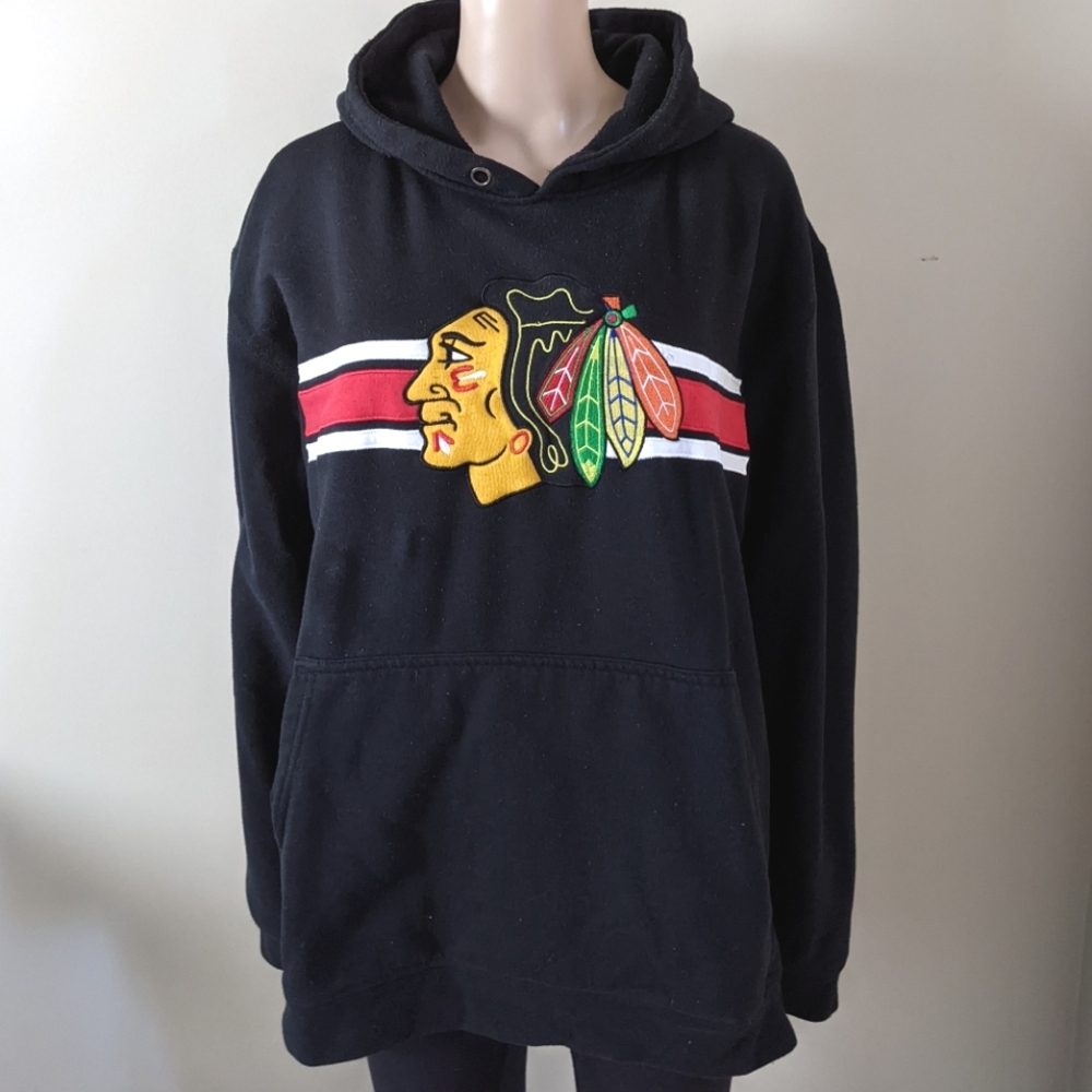 NHL Chicago Blackhawks embroidered black hoodie, men's large